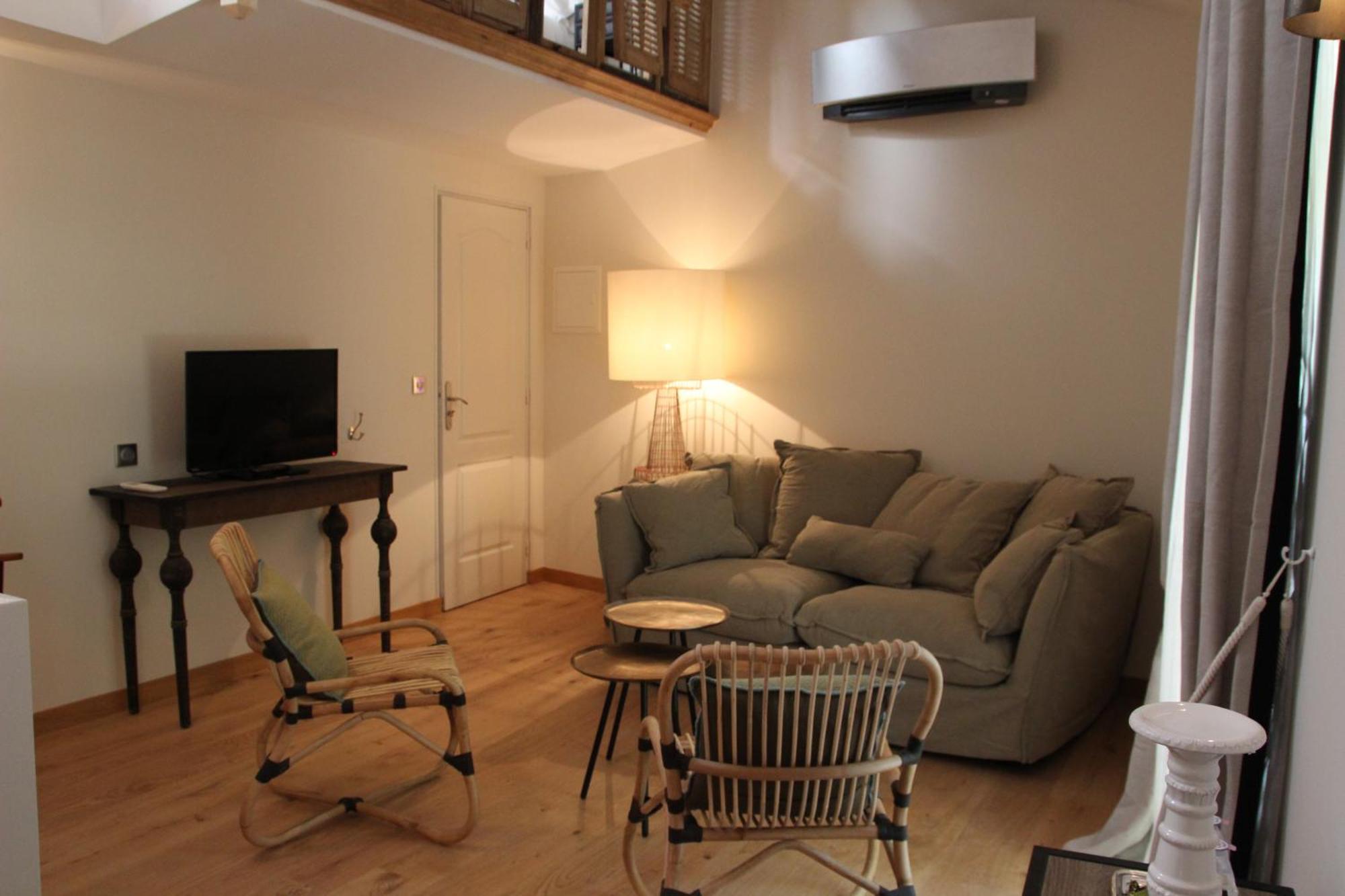 Duplex Room